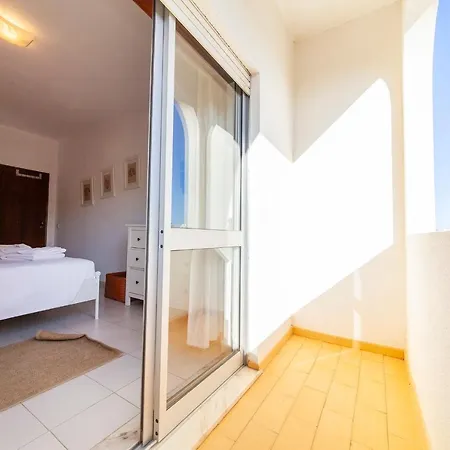 B01 - Marachique Apartamento Alvor